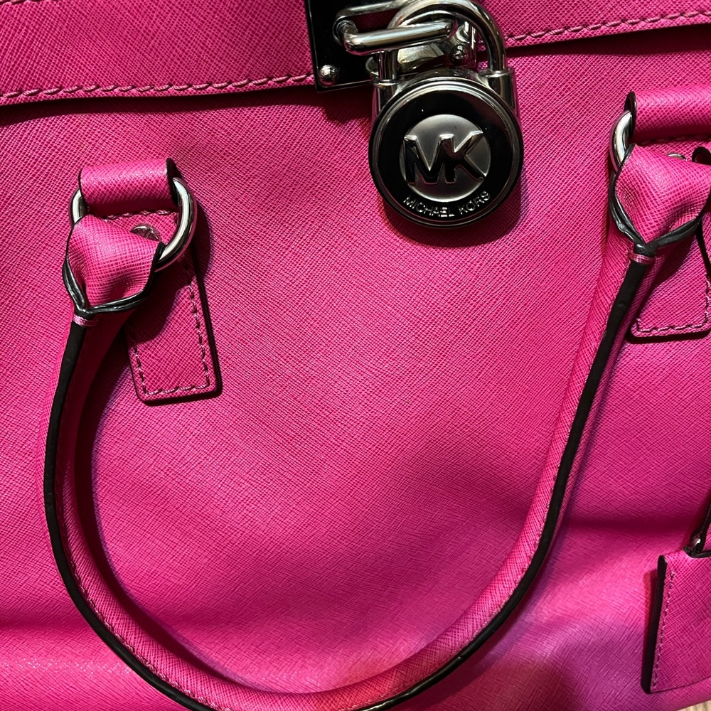 Michael Kors tote purse - Picture 3 of 3